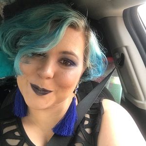 Meet your Posher, Samantha